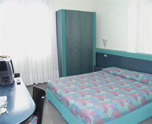 Gamma Hotel Маркон Экстерьер фото